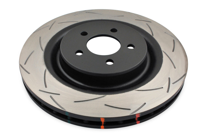 DBA 11-16 BMW 328i (F30/F31) / 2013+ BMW 428i/435i (F32/F33/F36) Rotor avant rainuré série 4000